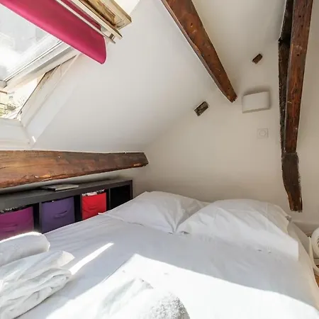 Gravilliers - Cosy And Quiet In The Marais Paris